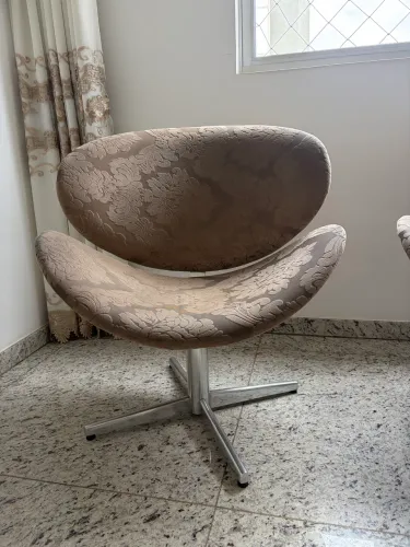 Cadeiras giratórias sala de estar