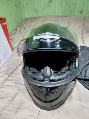Capacete LS2