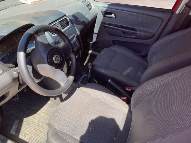 Volkswagen Fox 1.0 MI Total Flex 8V 5P 2011