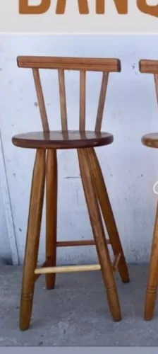 Mesas e cadeiras