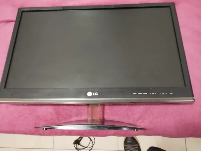 TV monitor LG