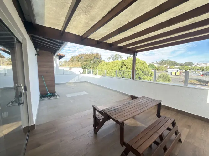 Cobertura a venda no Bairro Dona Clara