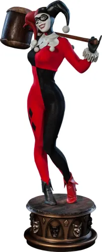 Harley Quinn Sideshow 1/4 Premium Format Figure
