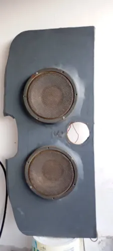 tampão celta, dois subwoofer bravox revenge 10 polegadas, alto falante