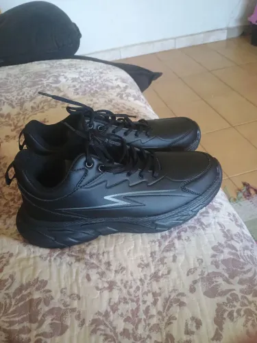 Tênis preto n40