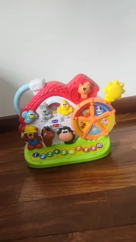 Brinquedo Chicco fazendinha