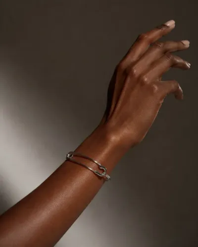 Bracelete Pulseira Alfinete fixa - Nova
