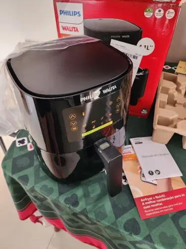 AIFRYER PHILIPS WALITA - NA CAIXA, NOVA, NUNCA UTILIZADA