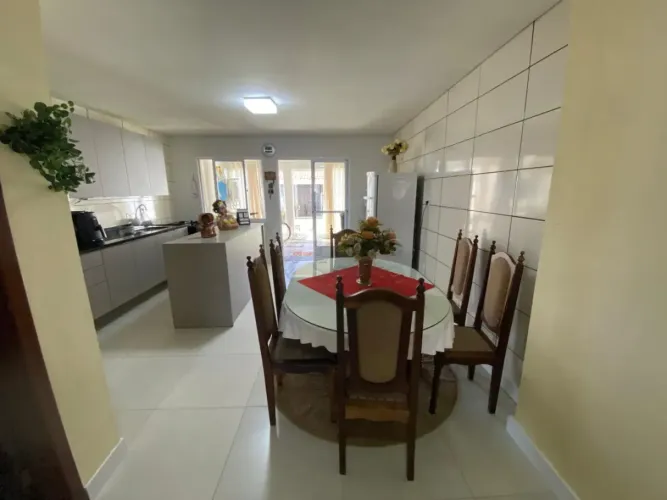 Casa a venda no Recanto de Portugal.