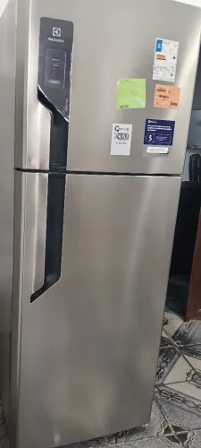 Eletrolux 480 litros inox.