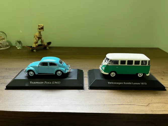 Miniaturas Volkswagen Collection 1/43 (Fusca e Kombi)