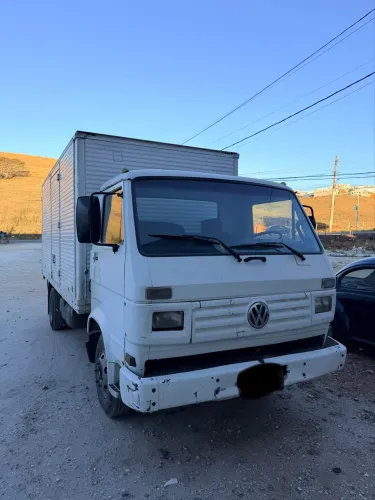 VW 7100 ano 1993