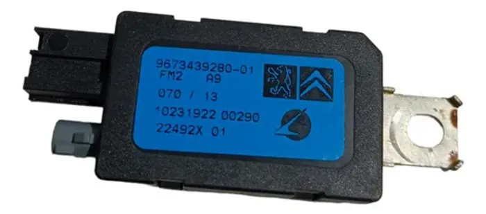 Módulo Amplificador Sinal Antena Peugeot 208 2014 15 16 17