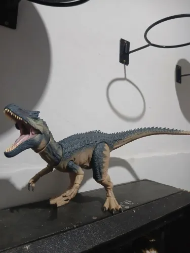 hammond collection allosaurus