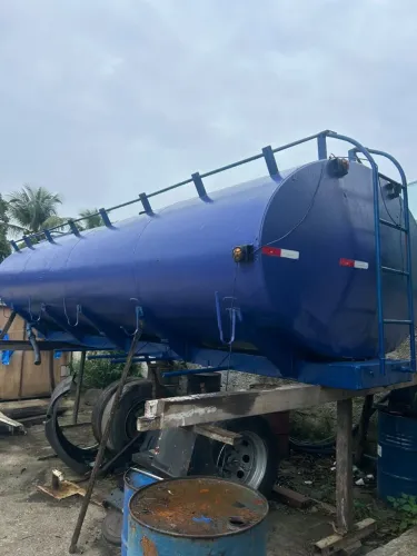 Vendo tanque de caminhão pipa em ótimo estado