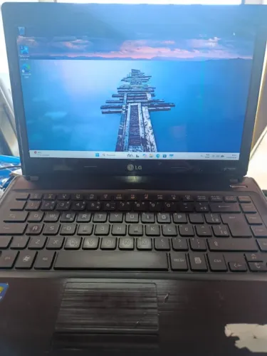 notebook LG i3 *ACEITO OFERTA*