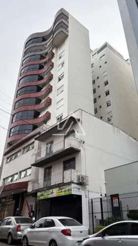 APARTAMENTO 2 DORMITÓRIOS COM VAGA DUPLA NO CENTRO DE PASSO FUNDO