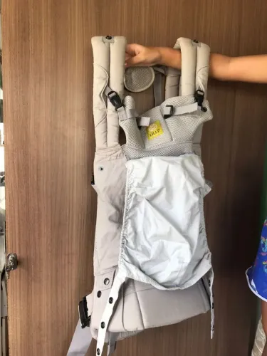 canguru de bebê