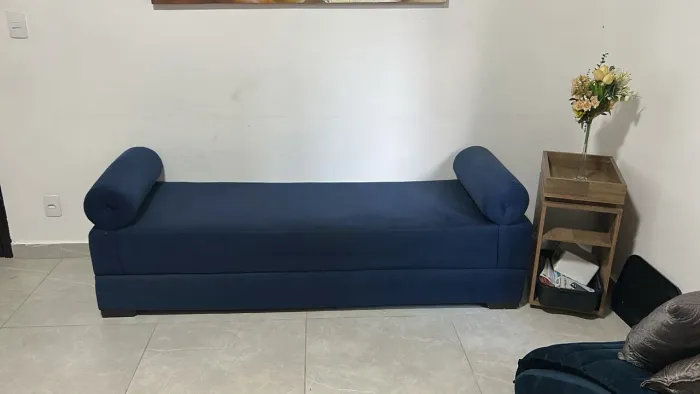 Divã Recamier Azul-Marinho em Veludo/Suede - Sofisticação e Conforto
