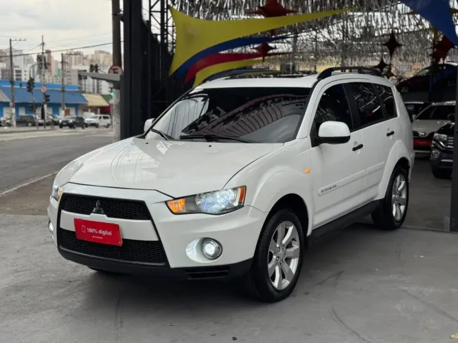 Mitsubishi Outlander 2.0 16V 160cv Aut. 2012