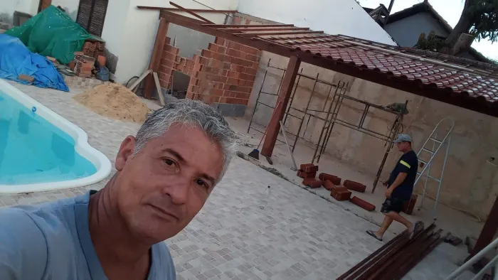 PEDREIRO EXPERIENTE P O Q VC QUER.