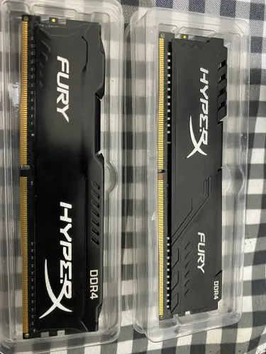 2x8 Memória RAM DDR4 Fury 