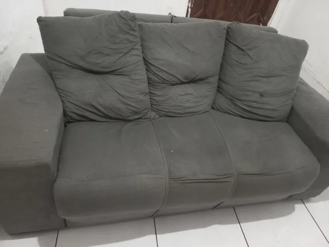 Vendo sofá em boas condições 