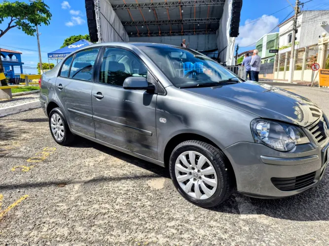 Volkswagen Polo Sedan 1.6 MI Total Flex 8V 4P 2007