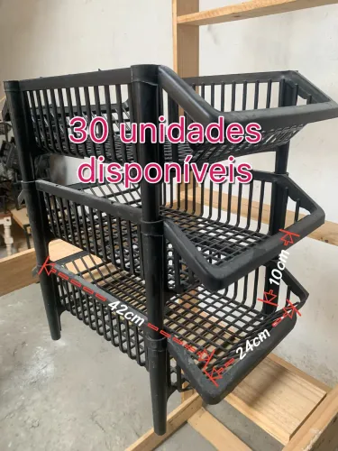 Cesto expositor empilhavel pequeno 30 unidades