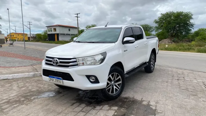 Toyota Hilux CD SRV 4X4 2.8 TDI Diesel Aut. 2017
