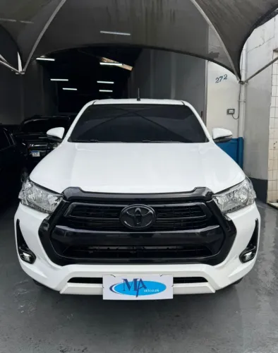Toyota Hilux CD SRV 4X4 2.8 TDI Diesel Aut. 2021