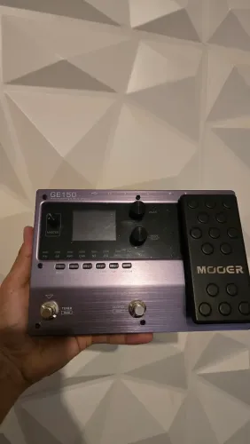Pedaleira Mooer GE 150