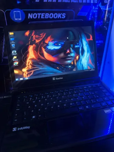 ? NOTEBOOK ITAUTEC -ótimo pra estudar trabalho