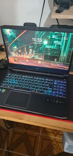 Predator Helios 300