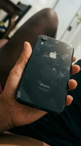 iPhone XR 64 GB