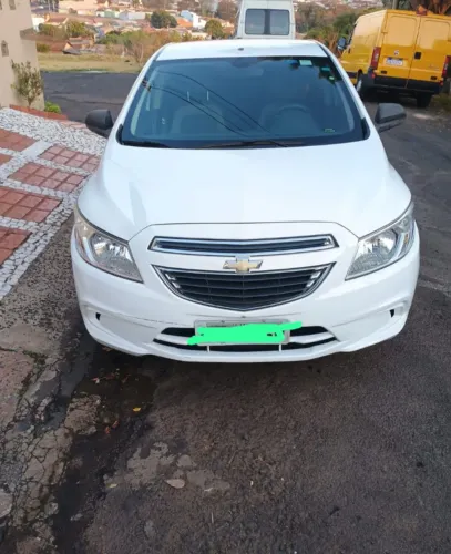Chevrolet Onix Hatch LT 1.0 8V Flex Power Mec. 4P 2015