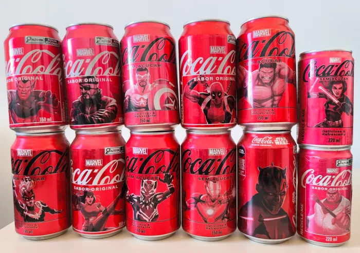 Colecionáveis Marvel Coca Cola