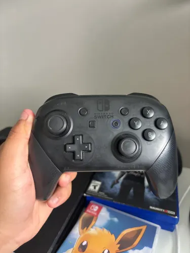 Controle Nitendo switch original.