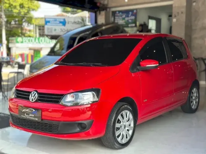Volkswagen Fox 1.0 MI Total Flex 8V 5P 2014