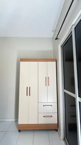 Guarda Roupa Solteiro