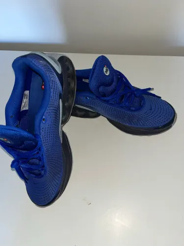 Tênis Air Max DN