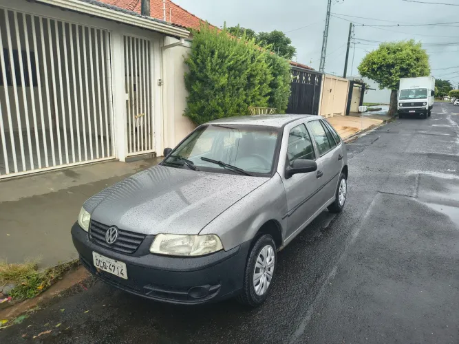 Volkswagen Gol 1.0 Trend/ Power 8V 4P 2002