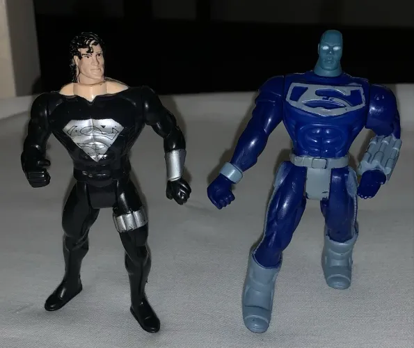 Superman Laser e Steel Aço Action Figures Bootleg anos 90 Dc Comics raros