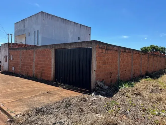 LOTE NO RESIDENCIAL ALTO DA TRINDADE