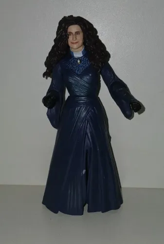 BONECA BRUXA FEITICEIRA AGATHA HARKNESS MARVEL LEGENDS