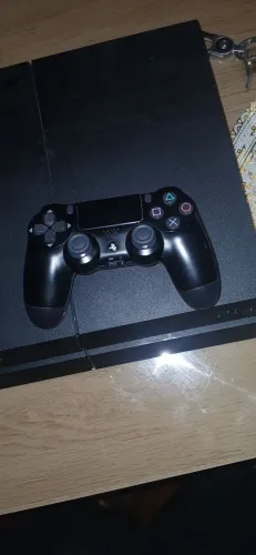 Playstation 4 - compatível com desbloqueio 