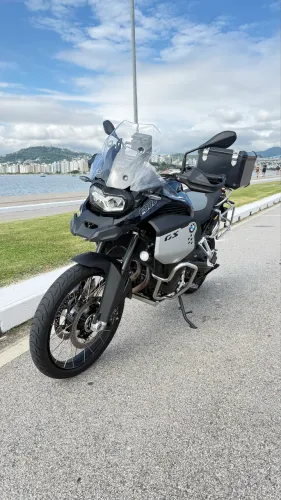 ? BMW F 900 GS ADVENTURE PLUS 2025 ? IMPECÁVEL ? APENAS 2.900 KM