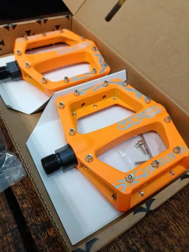 Pedais DaBomb VS-50 Novos