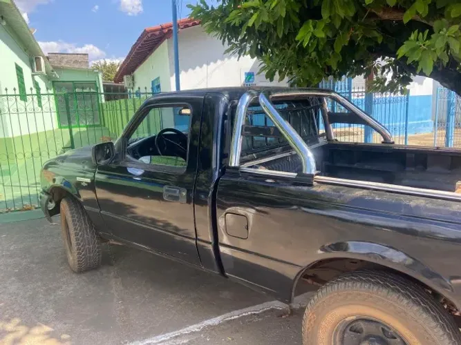 Ford Ranger XLS 2.3 16V 145cv/150cv 4X2 CS 2006
