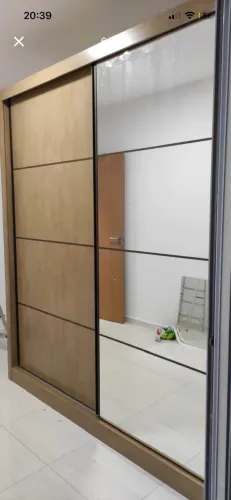 Guarda-roupa mdf 2 portas de correr com espelho - 6 gavetas